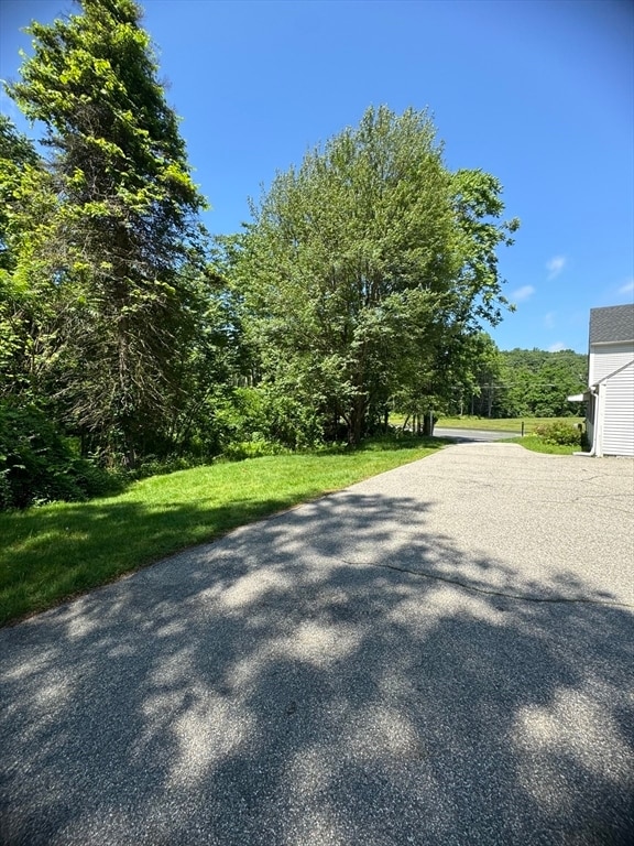 Building Photo - 107 Boston Rd
