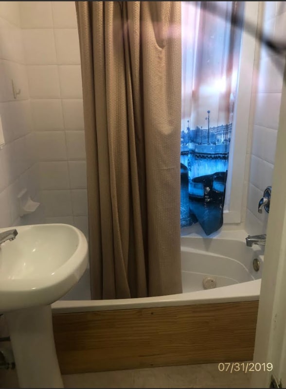 Building Photo - 53 Carman St