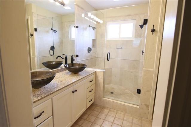 Building Photo - 3112 Kingston Dr