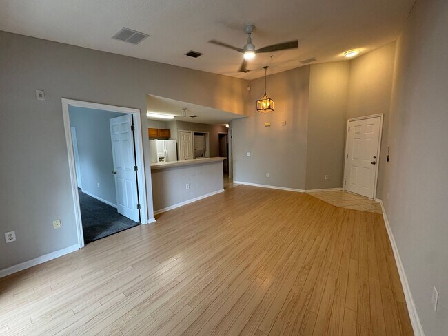 Building Photo - 6069 Maggies Cir
