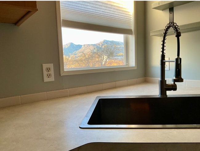 Building Photo - 4516 S Campobello Ave