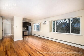 Building Photo - Updated Corner Studio in Central Cap Hill!