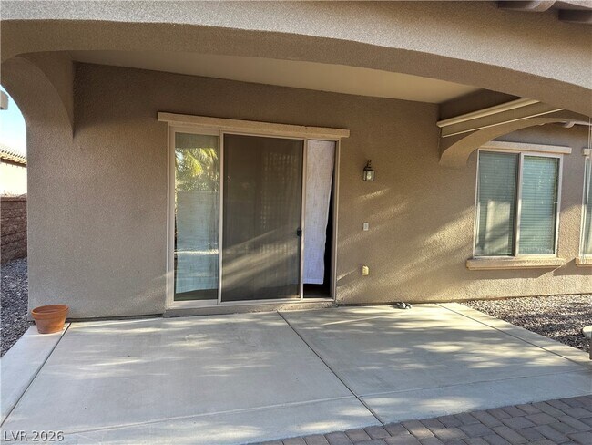 Building Photo - 3418 Singer Ln