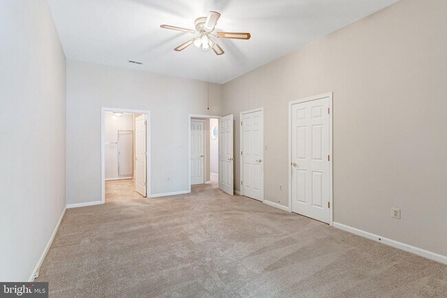 Building Photo - 11333 Savannah Dr