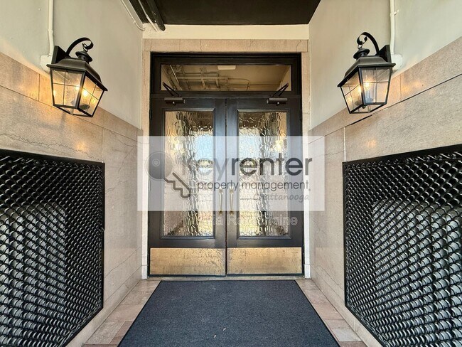 Building Photo - 1301 Market St