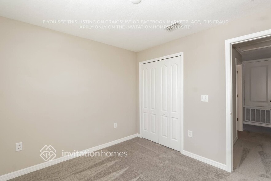 Building Photo - 2262 Treesdale Ave