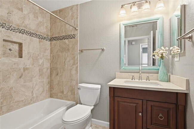 Building Photo - 2914 Cypress Green Dr