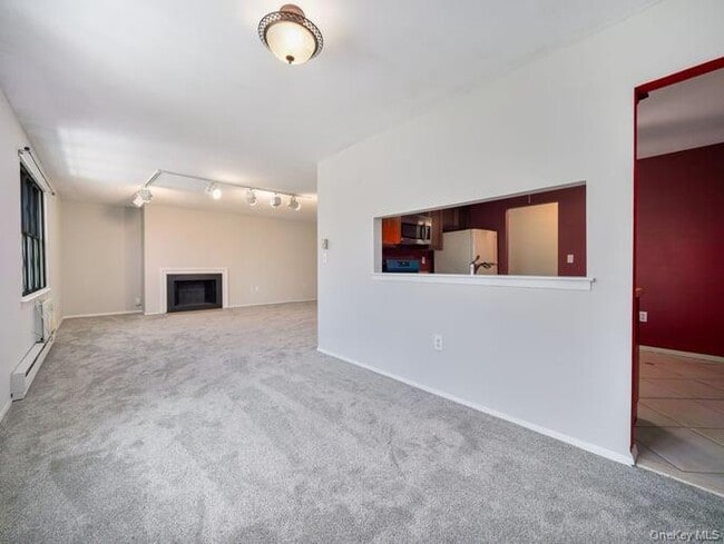 Building Photo - 391 Sierra Vista Ln