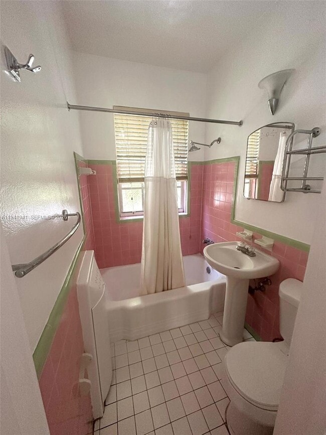 Building Photo - 1337 Pennsylvania Ave