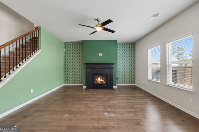 Building Photo - 6276 Noreen Wy