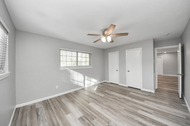 Building Photo - 7922 Sheree St