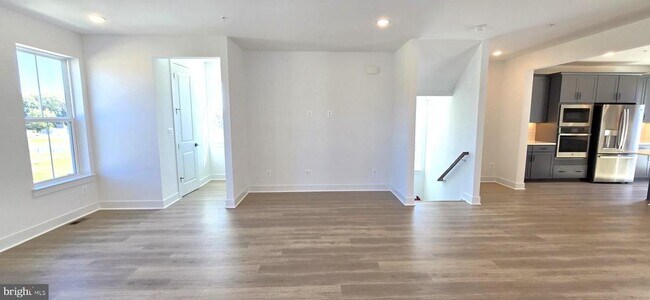 Building Photo - 1726 Blacksmith Wy