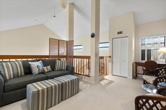 Building Photo - 143 Bay Colony Dr N