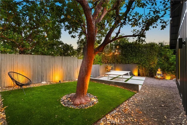 Building Photo - 592 Bluebird Canyon Dr