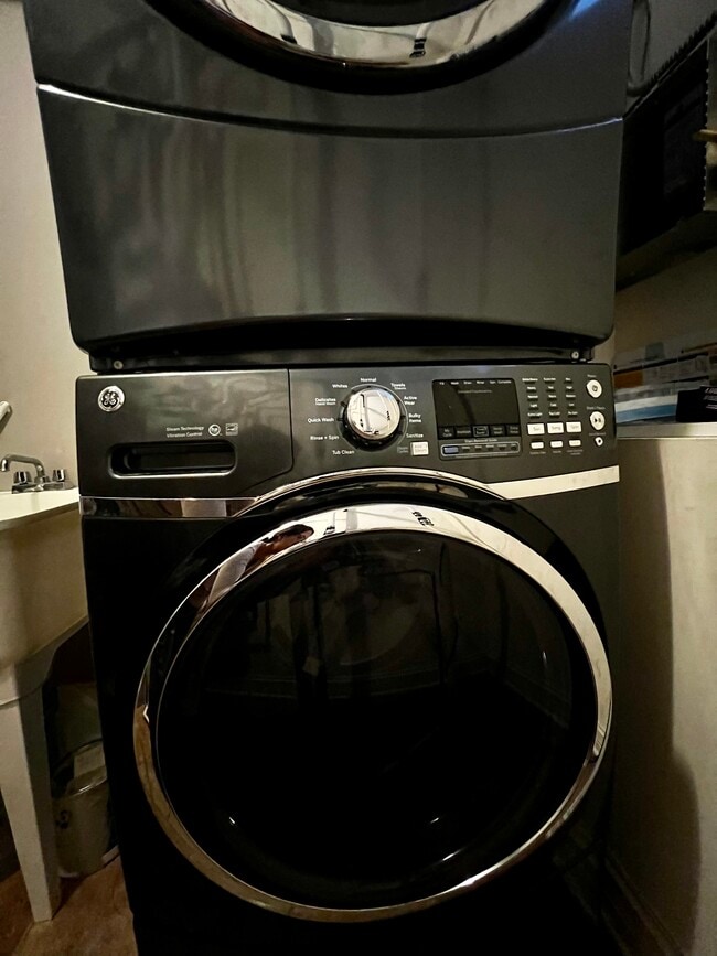 Front loader washer and dryer - 1525 N Maplewood Ave