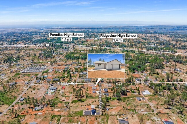 Building Photo - Paradise- 2 bed 2 bath +Bonus room, No Pets, Garage, fenced yard, RV parking