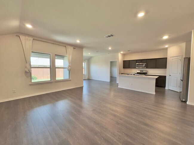 Building Photo - 11333 Pecan Crk Dr