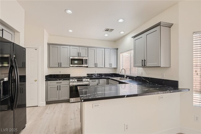 Building Photo - 10372 Turning Leaf Ave