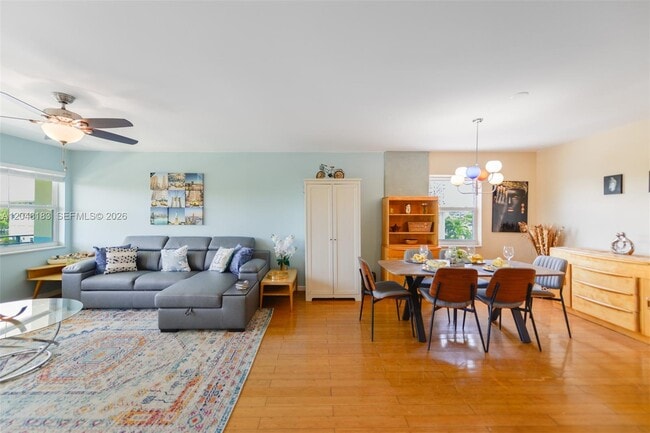 Building Photo - 401 Golden Isles Dr