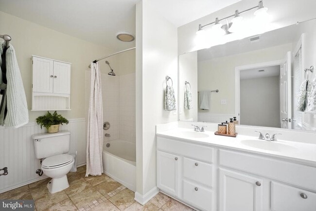 Building Photo - 6696 Debra Lu Way