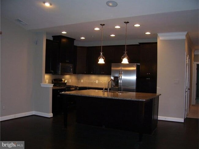 Building Photo - 1 Eagle Ln