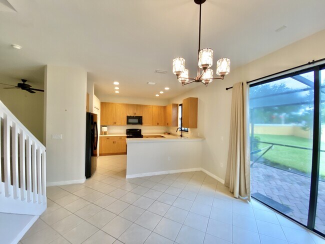 Building Photo - 7472 Bristol Cir