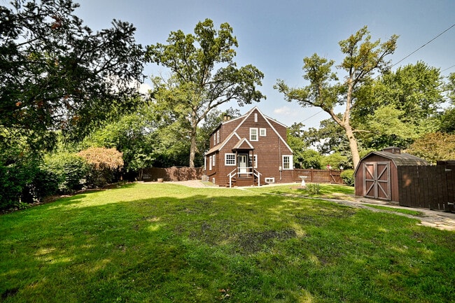 Building Photo - 2147 N 78th Ave