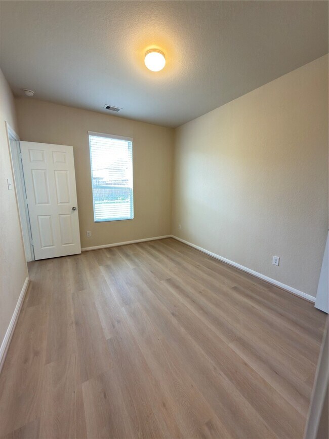 Building Photo - 15011 Calico Heights Ln