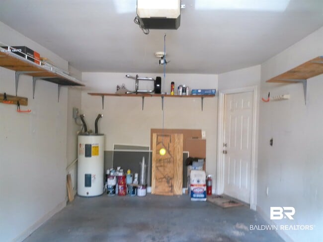 Building Photo - 1517 Regency Rd
