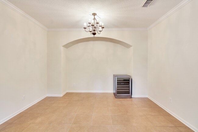 Building Photo - 31 Middle Gate Pl