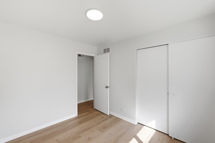Building Photo - 849 Pear Tree Ln