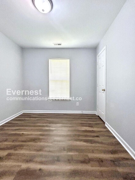 Building Photo - 5731 Laborde Ave