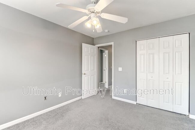 Building Photo - 502 Shortfin Dr