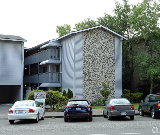 Building Photo - Magnolia View