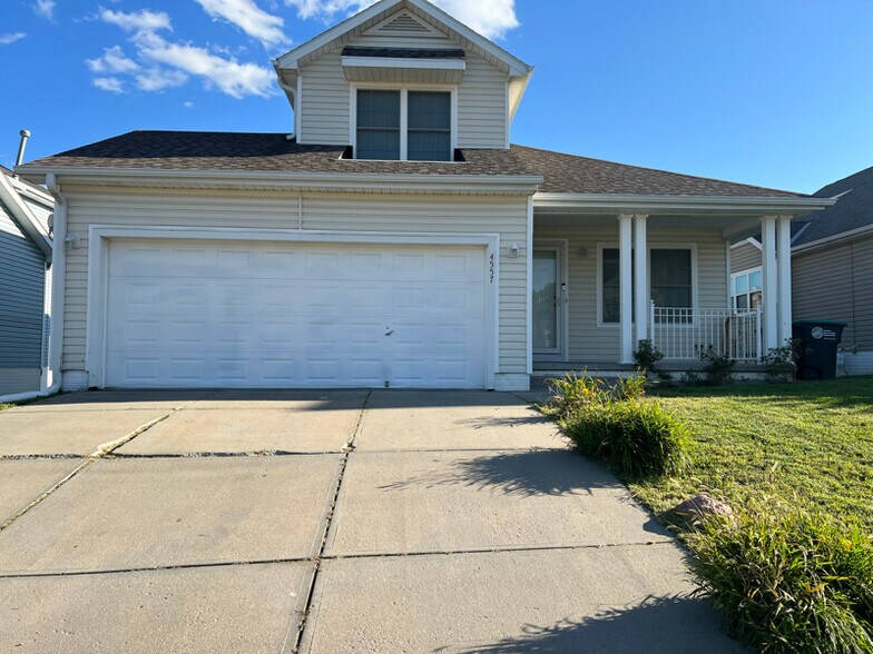 Primary Photo - 4557 Butler Ave