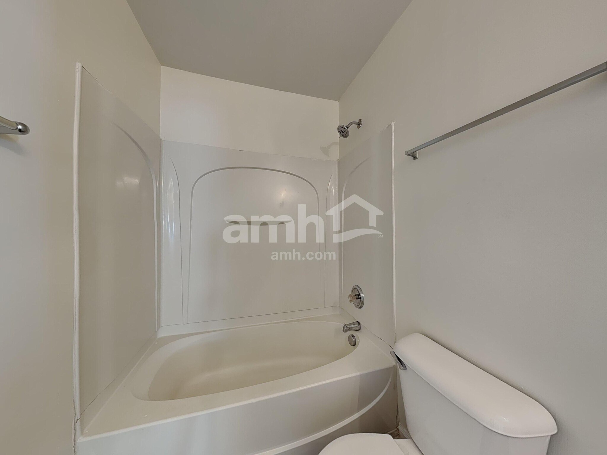 Building Photo - 4455 Westhill Pl