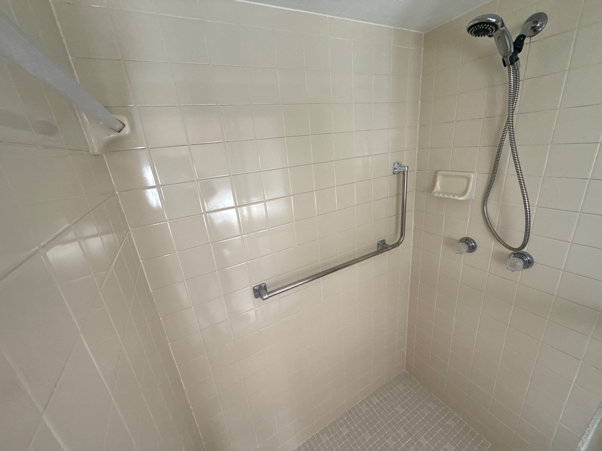 Building Photo - 3781 N Passion Flower Way