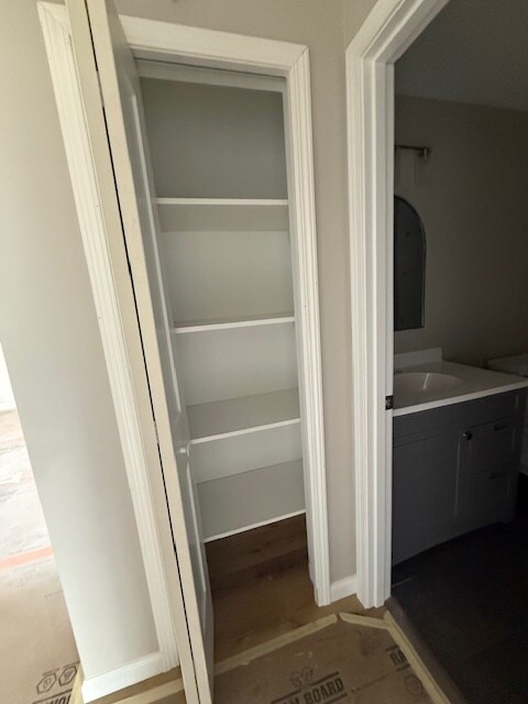 Building Photo - 1312 Grand St NE