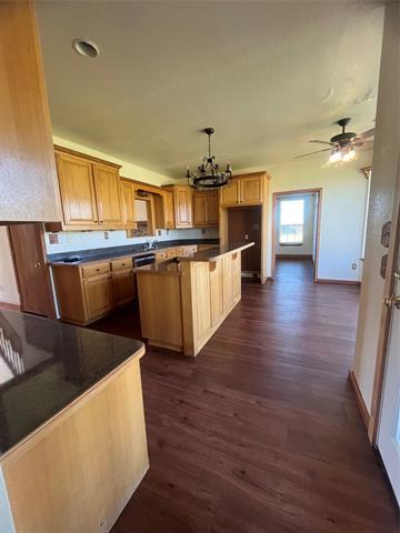 Building Photo - 427 Grover Dallas Rd