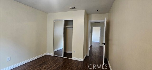 Building Photo - 611 E 75th St