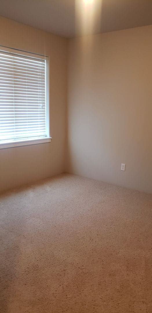 Building Photo - Liberty Lake Community-Rocky Hill 3 bedroo...