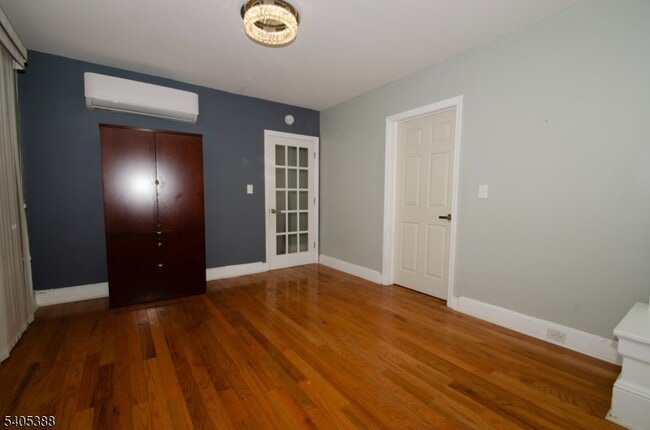 Building Photo - 78-80 Genessee Ave