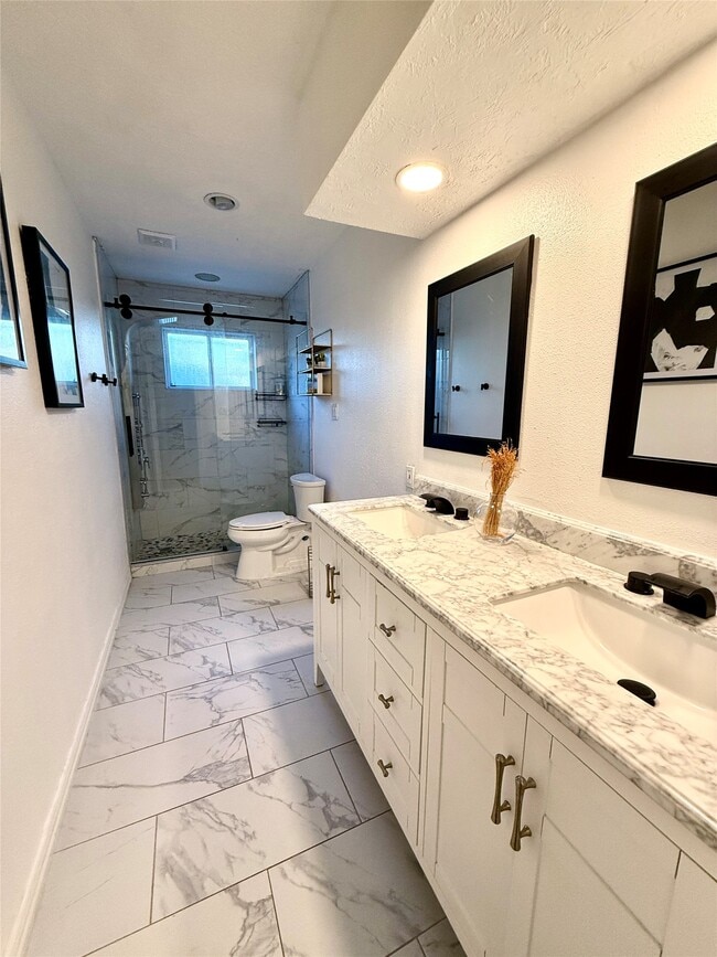 Building Photo - 16211 Townes Rd