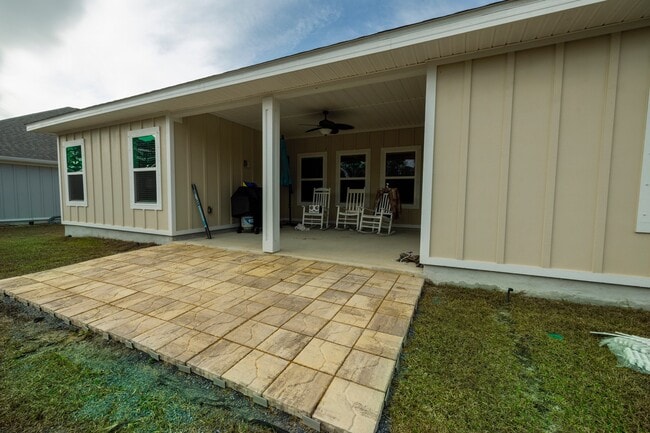 Building Photo - 1594 Amaya Ln
