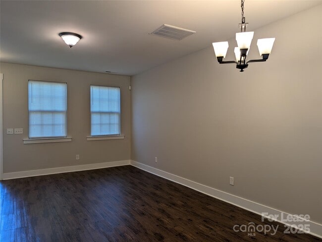 Building Photo - 2706 Tranquil Oak Pl