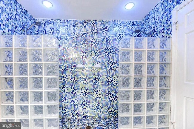 Building Photo - 11501 Skipwith Ln