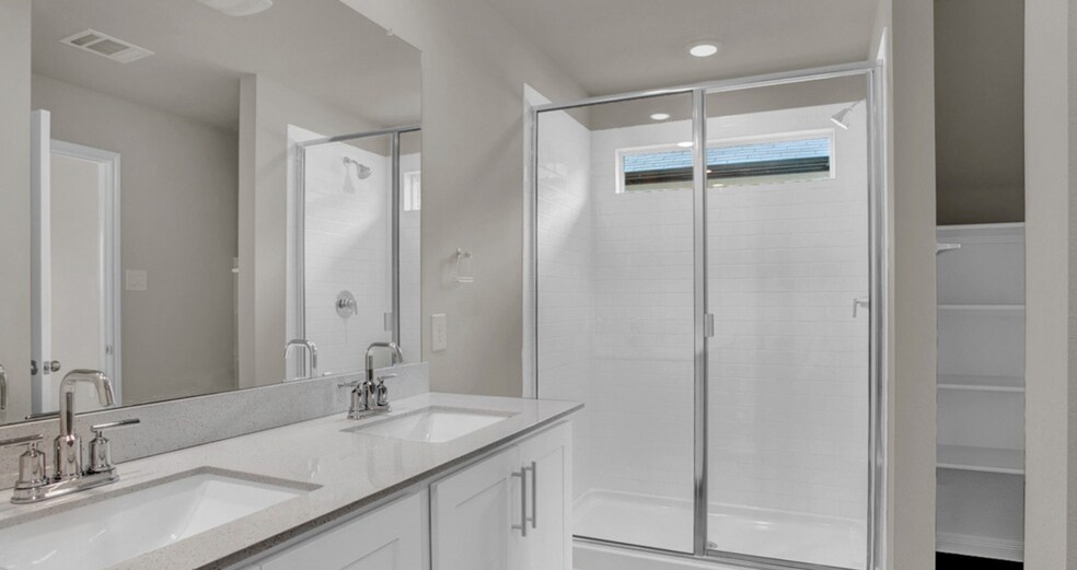 Building Photo - 134 Little Walnut Cv