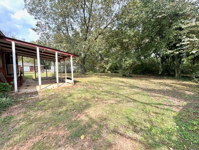 Building Photo - Charming 3-Bedroom Home in Huntsville
