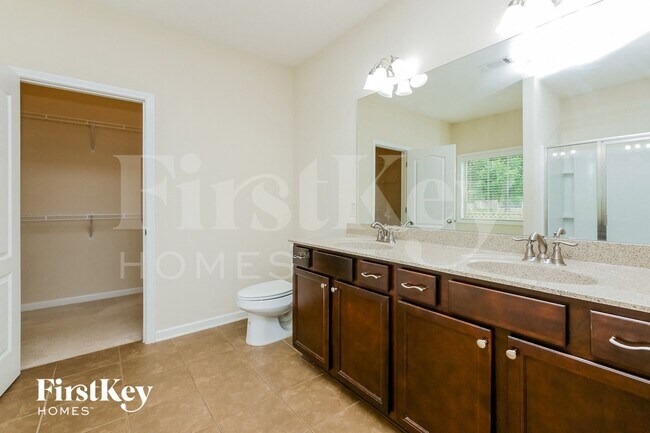 Building Photo - 150 Stonebridge Crossing