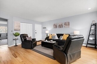 Building Photo - 4 Fernview Ave